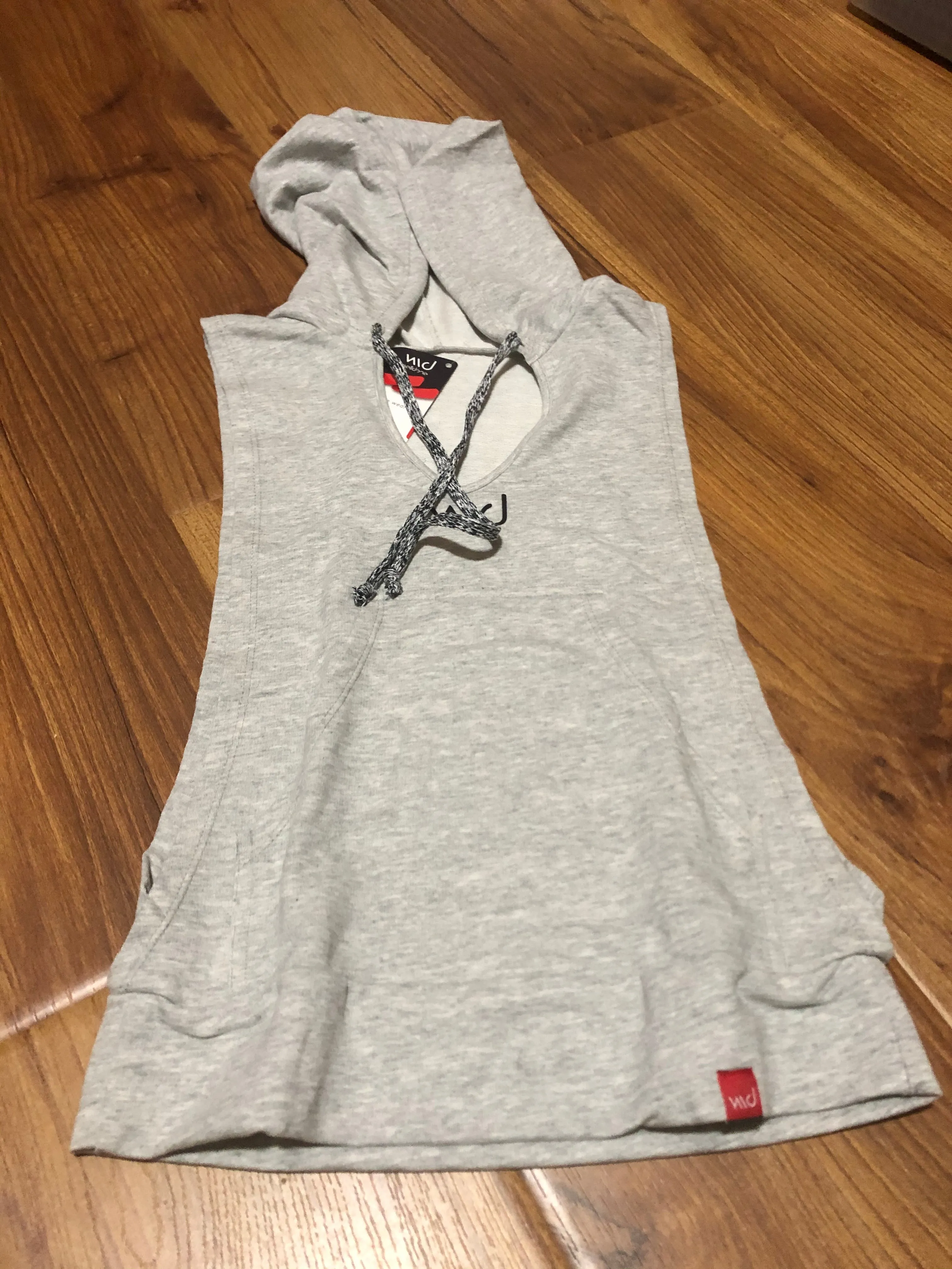Comfortable Sleeves open sides hoodie with pockets