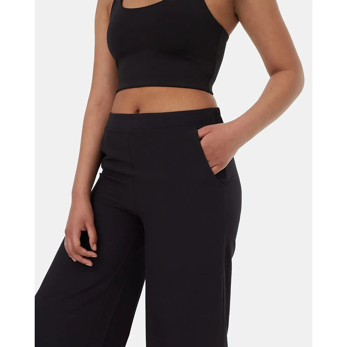 InMotion Cropped Wideleg Pant - Ten Tree